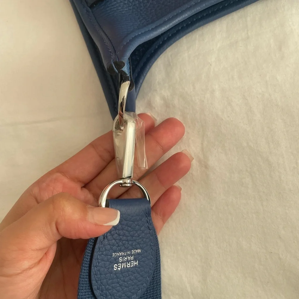 2025 Hermès Evelyne III 29 PM Bleu Tie Taurillon Clémence Leather Crossbody Bag